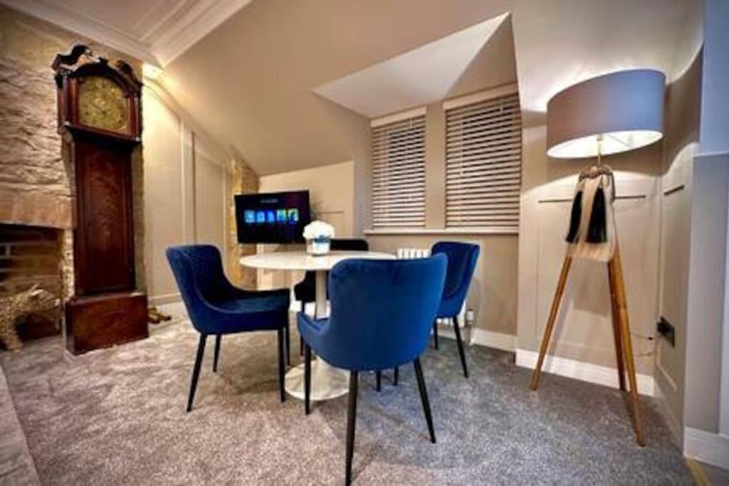 Treat Yourself To Luxury & Style Apartment *